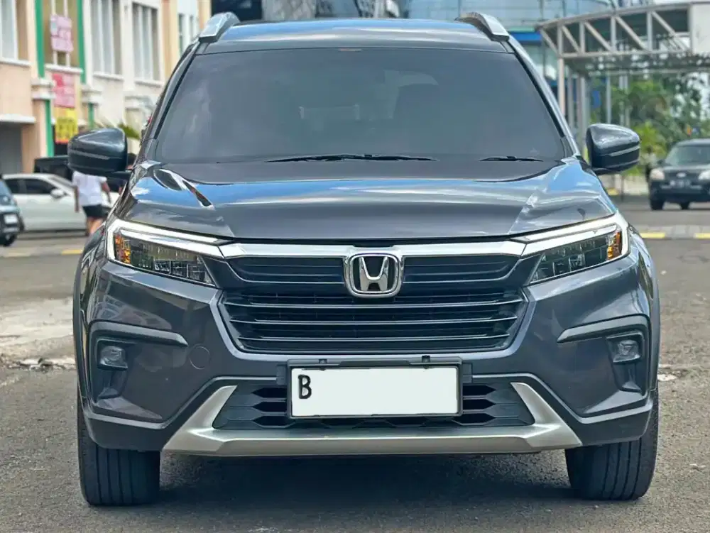 BR-V prestige cvt 2023 matic new honda BRV abu bs TT non sensing