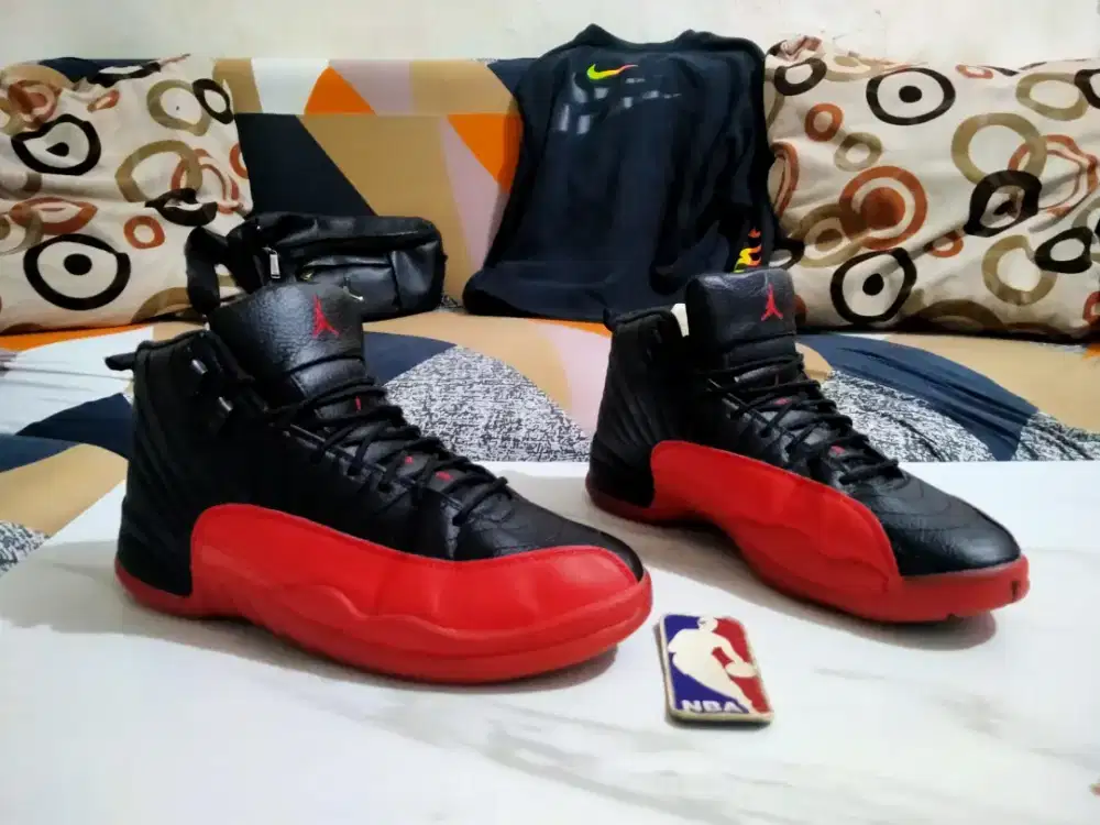 Sepatu Basket Nike Jordan Retro 12 Flu Game size 45