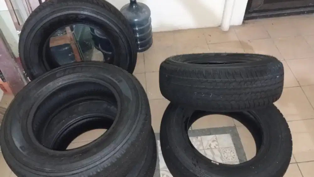 Dunlop Grandtrek AT25 265/65 17