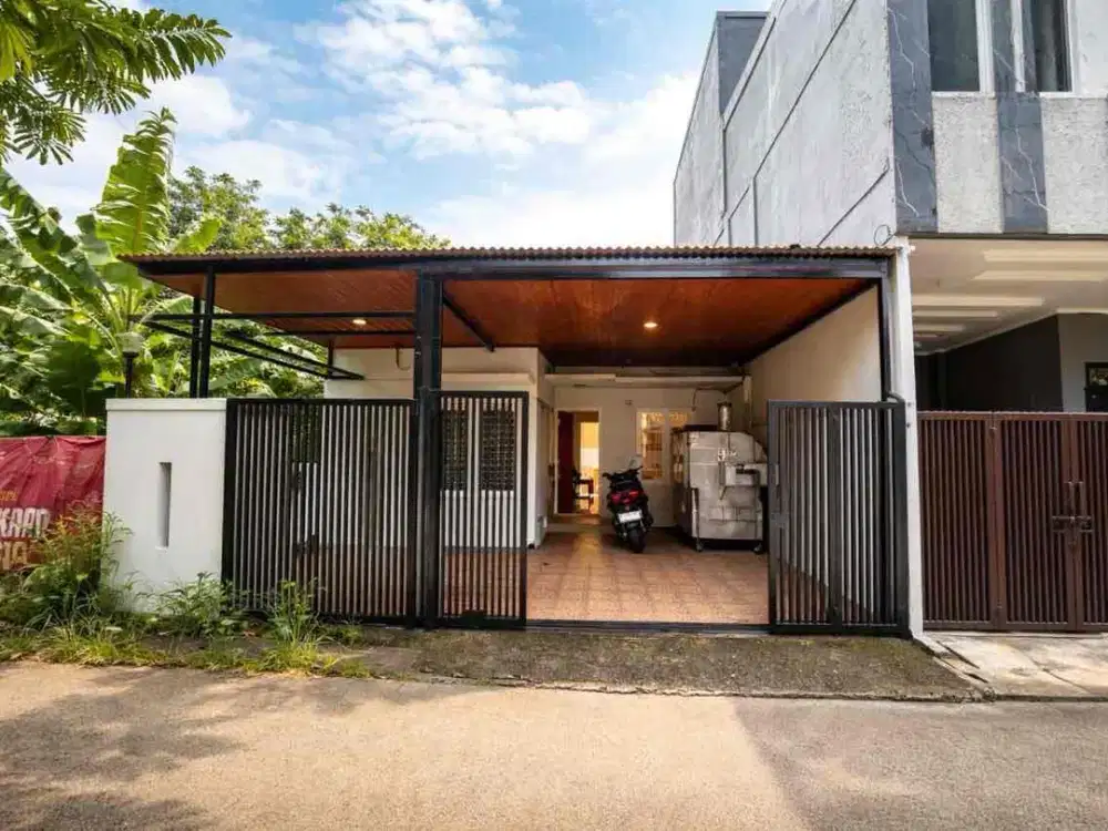 Rumah Simple Banget Dengan lokasi Strategis nempel pintu Tol Limo.