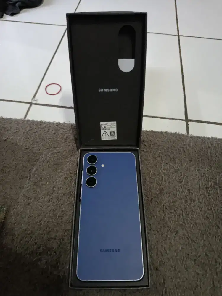 SAMSUNG S25 FE 8/256 5G