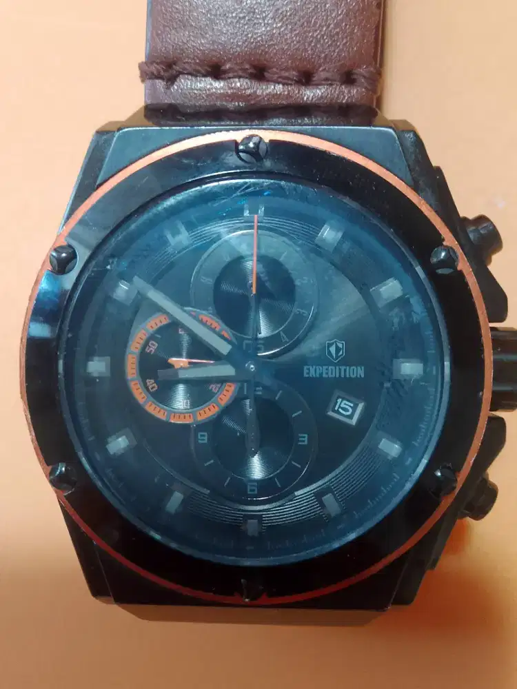 Jam tangan pria expedition