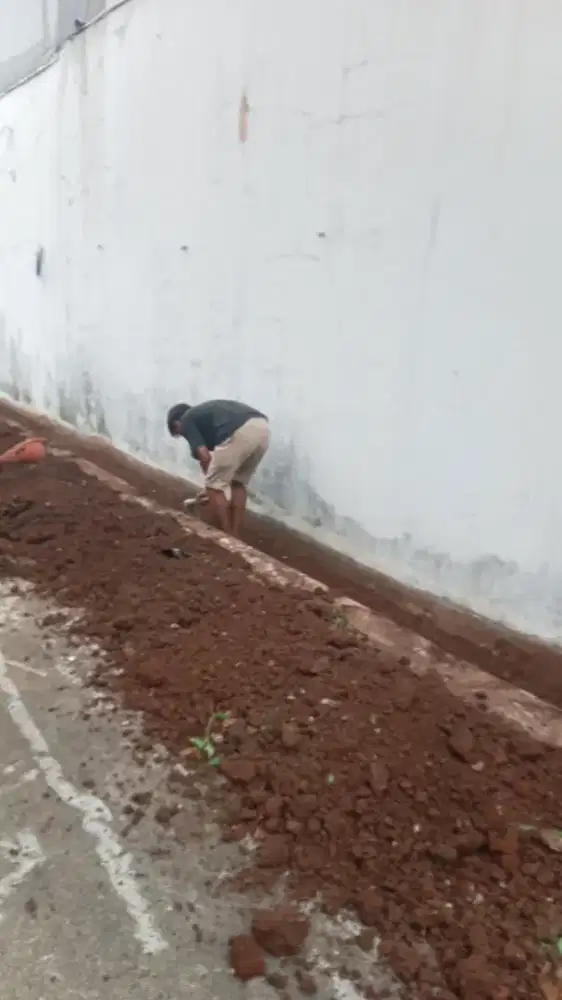 Tukang gali panggilan