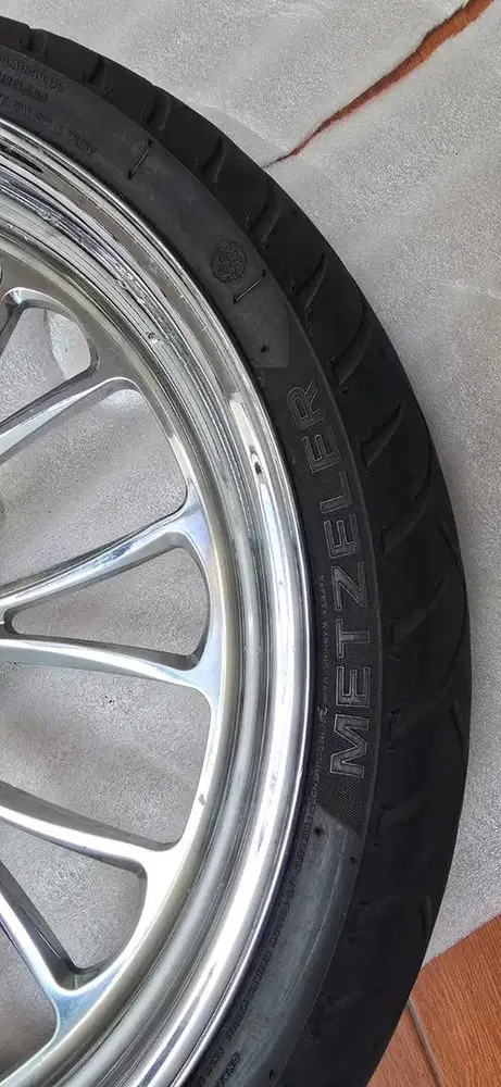 Velg Ban Moge Manhattan Harley Davidson R21 Dyna Softail Touring