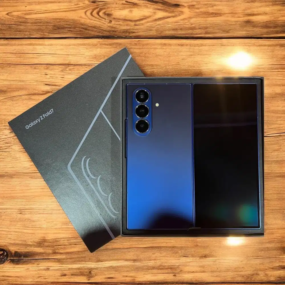 Samsung Z Fold 7 blue ram 12/512gb 2bulan pakai mulus