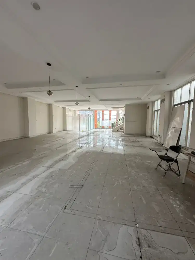 Dijual Bangunan Komersial Ngagel Jaya