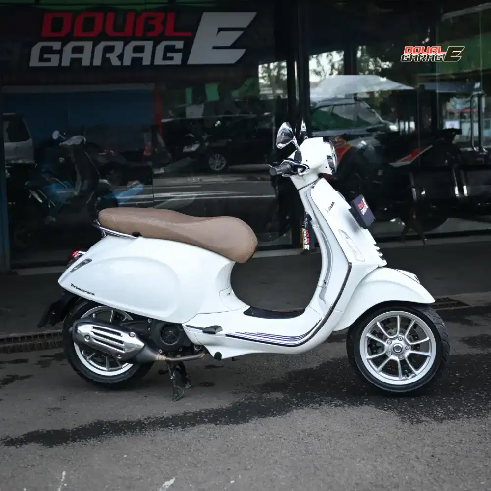 VESPA PRIMAVERA 150 PUTIH 2022 ABS LOW KM