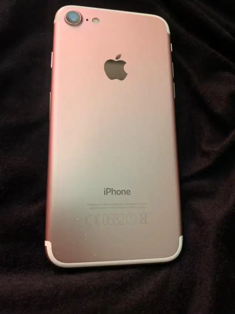 Iphone 7 256 GB varian rose gold hp dus jual / tuker tambah iphone X