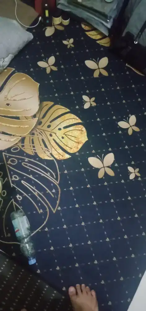 Edisi pindahan dijual karpet ruang tamu