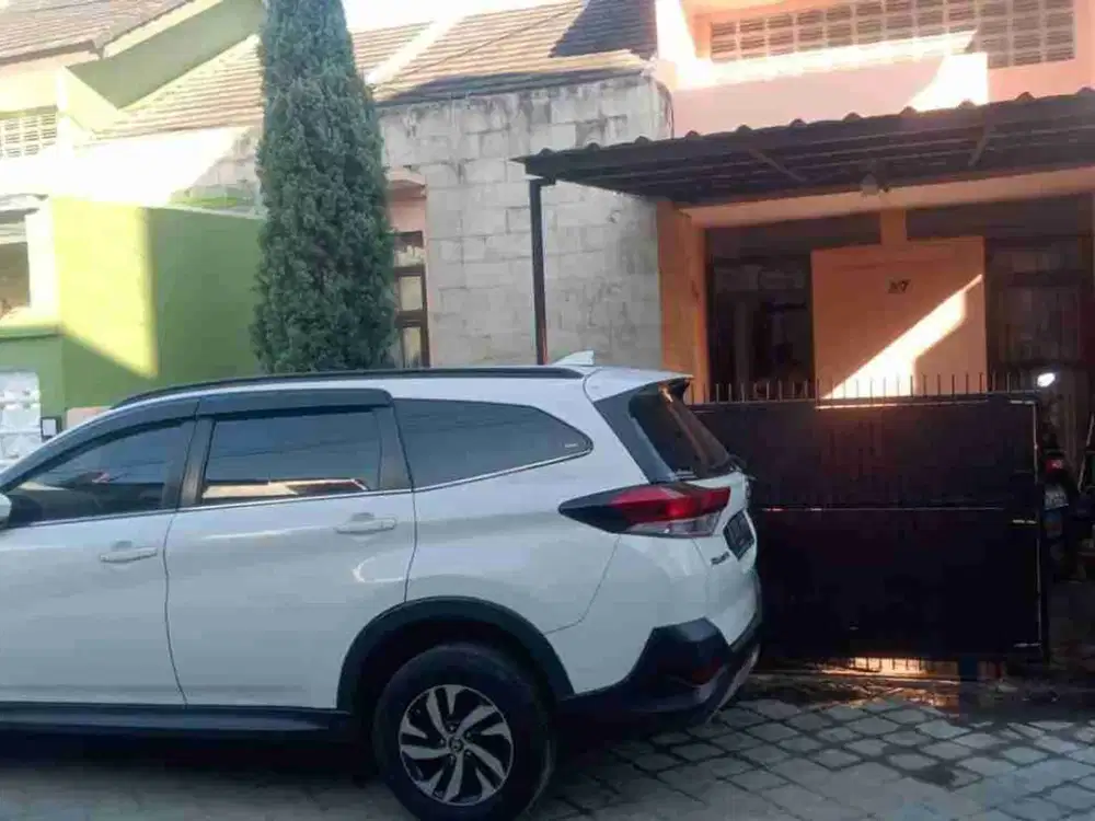 Disewakan Rumah di Komplek Ciwastra Bandung 27 Juta/Tahun Luas Tanah 90