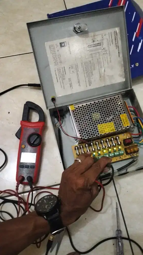 1 Sett Panel Box CctV 10 Amper 9 Chanel atau Lebh nett