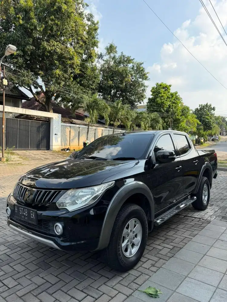 Strada Triton 2016 matic istimewa