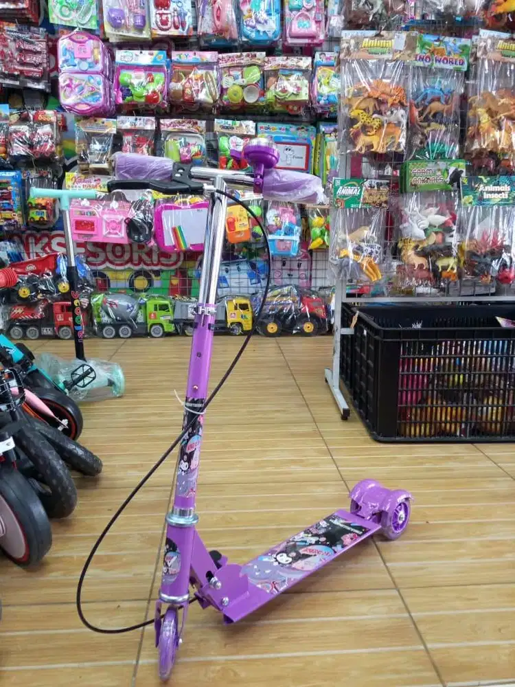 mainan anak scooer besii