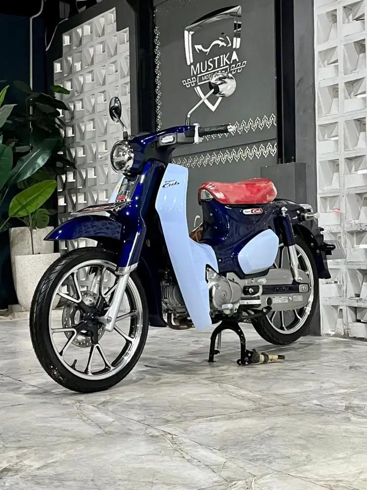 Supercub C125 2019 (New Old Stock)