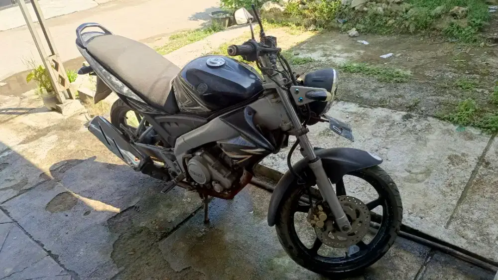 Motor Vixion 2009 (Mati)
