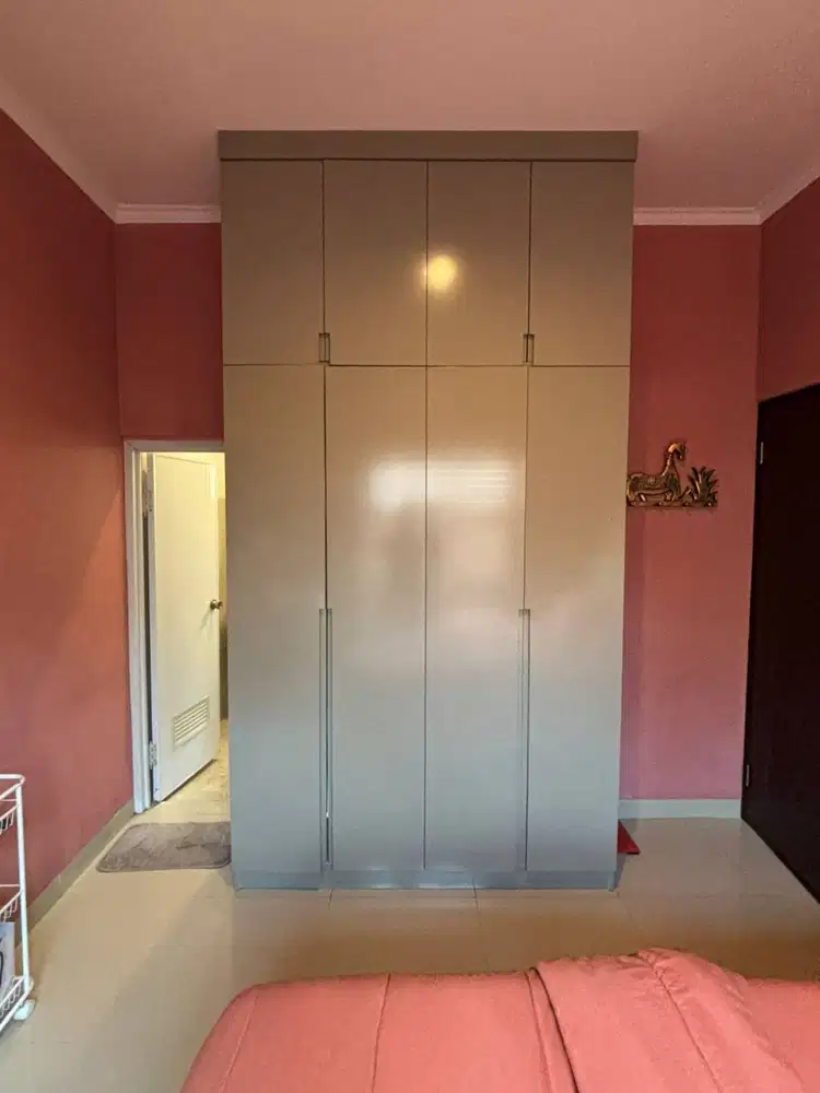 Rumah 2 Lantai Dekat Bintaro Siap Huni, Harga di Bawah 1M NY-17986