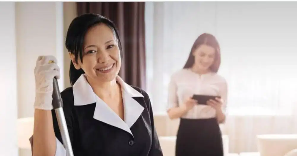 Loker Art dan momong