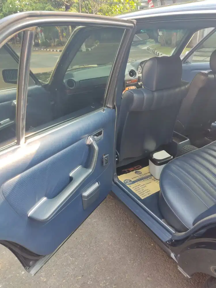 Mercedes-Benz Tiger 1983 Bensin