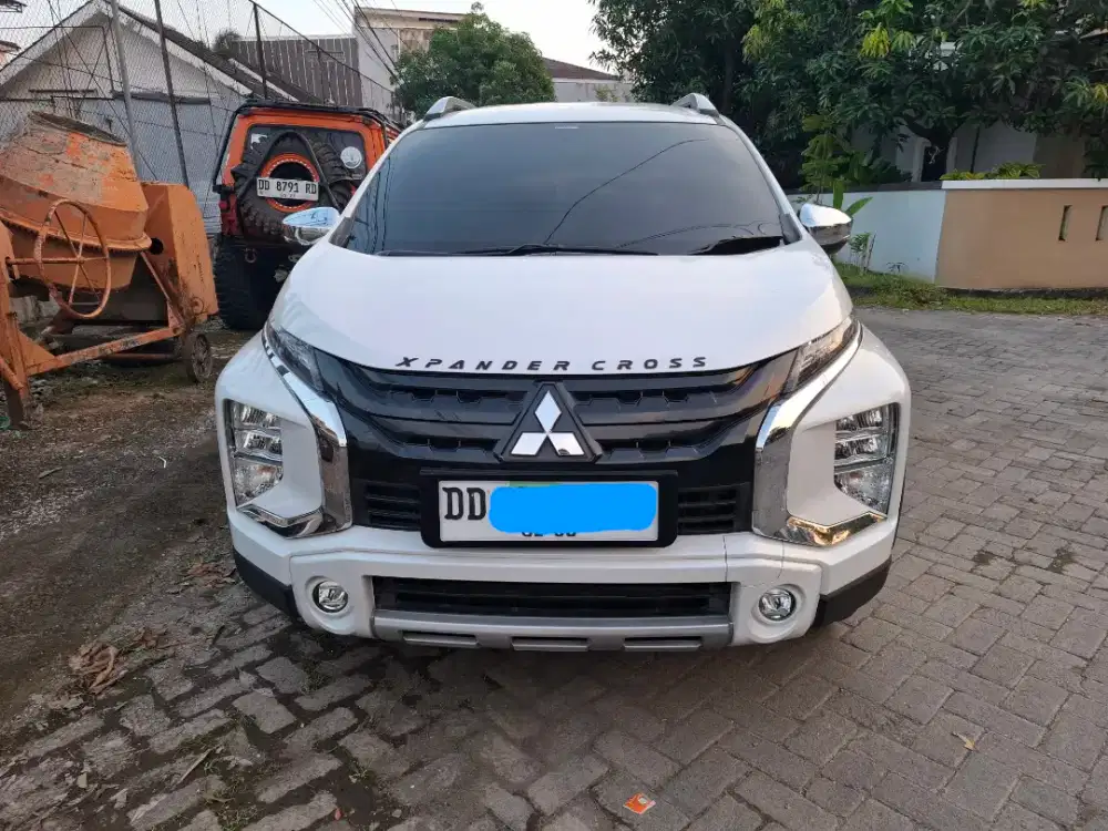 Xpander Cross Premium AT 2022