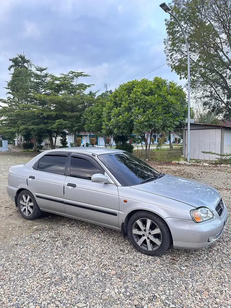 Suzuki Baleno Tahun 2000 Siap Pakai