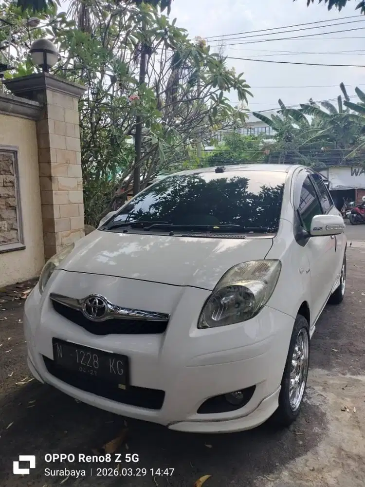 Toyota Yaris 1.5 E MT 2012