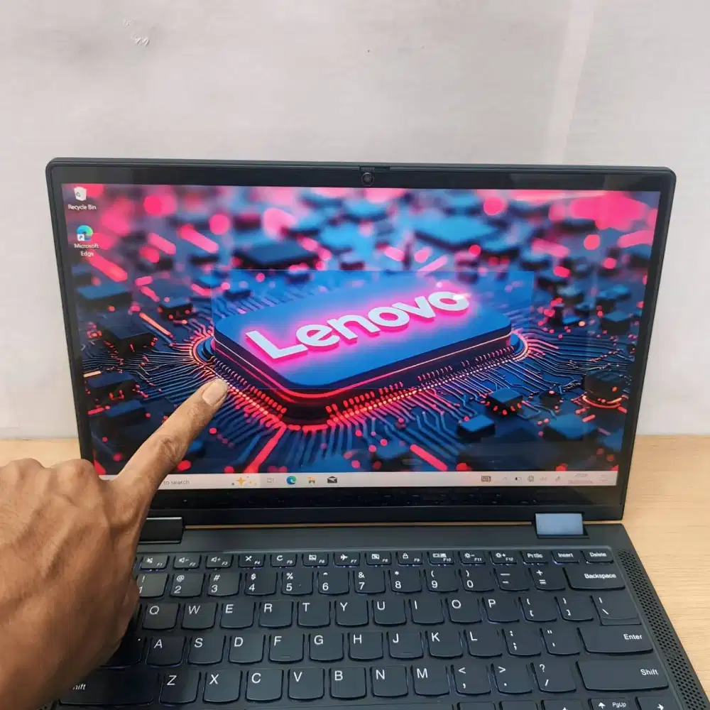 Lenovo Yoga 6 2 in 1 Touchscreen Ryzen 7 16GB/512GB 14Full HD