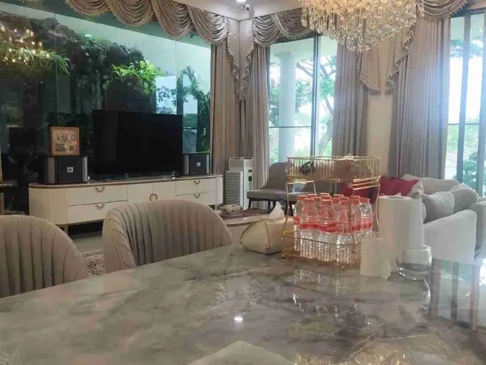 JUAL RUMAH ELEGANT 3 LT DI GREEN LAKE CITY, TANGERANG