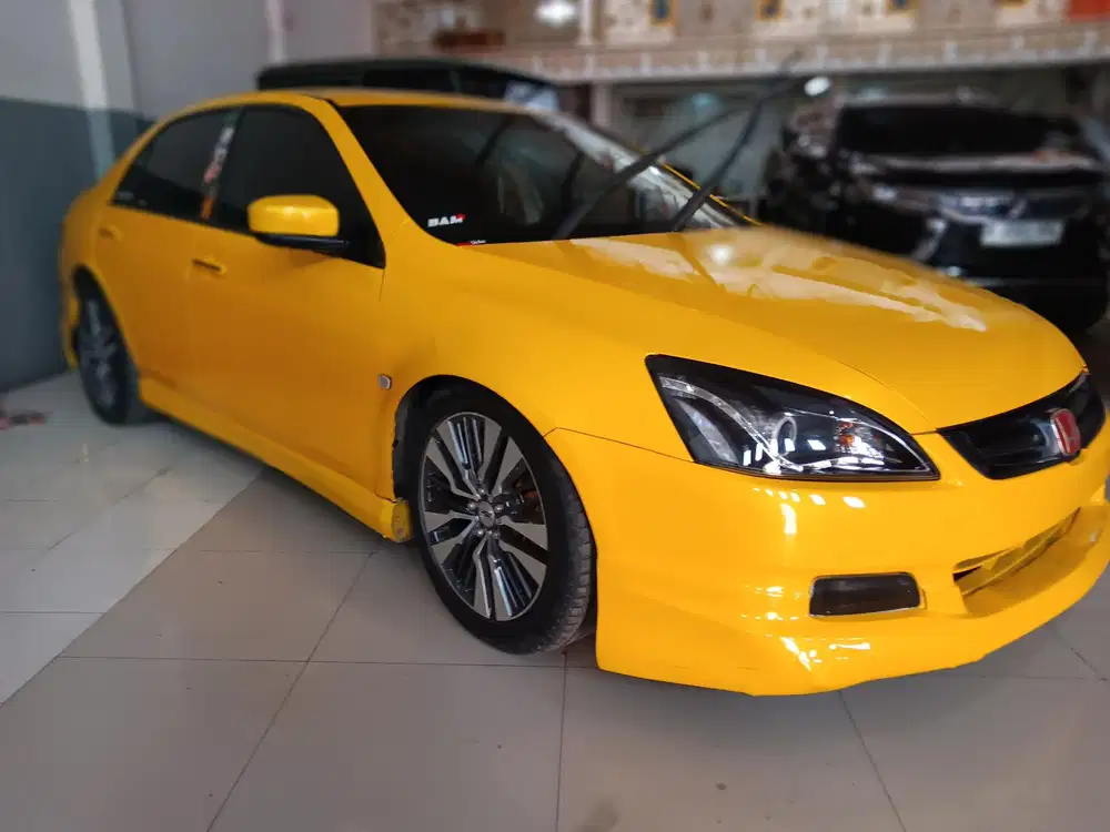 Honda Accord 2004 Bensin