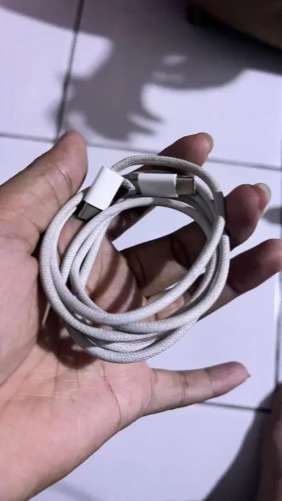 kabel data iphone 15 ori ibox