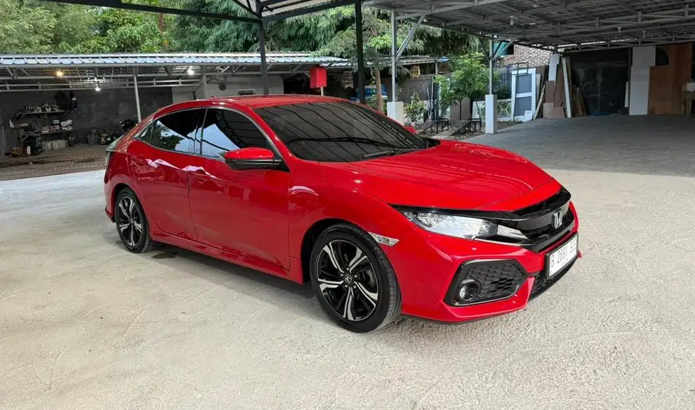 CIVIC HATCHBACK MATIC 2017