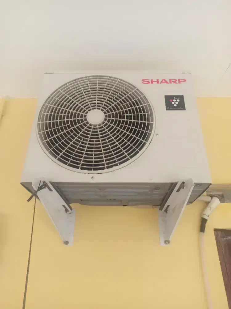 Ac 1/2 pk merek tosiba