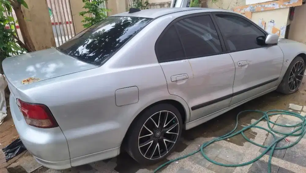Mitsubishi Galant V6 Manual tahun 2000
