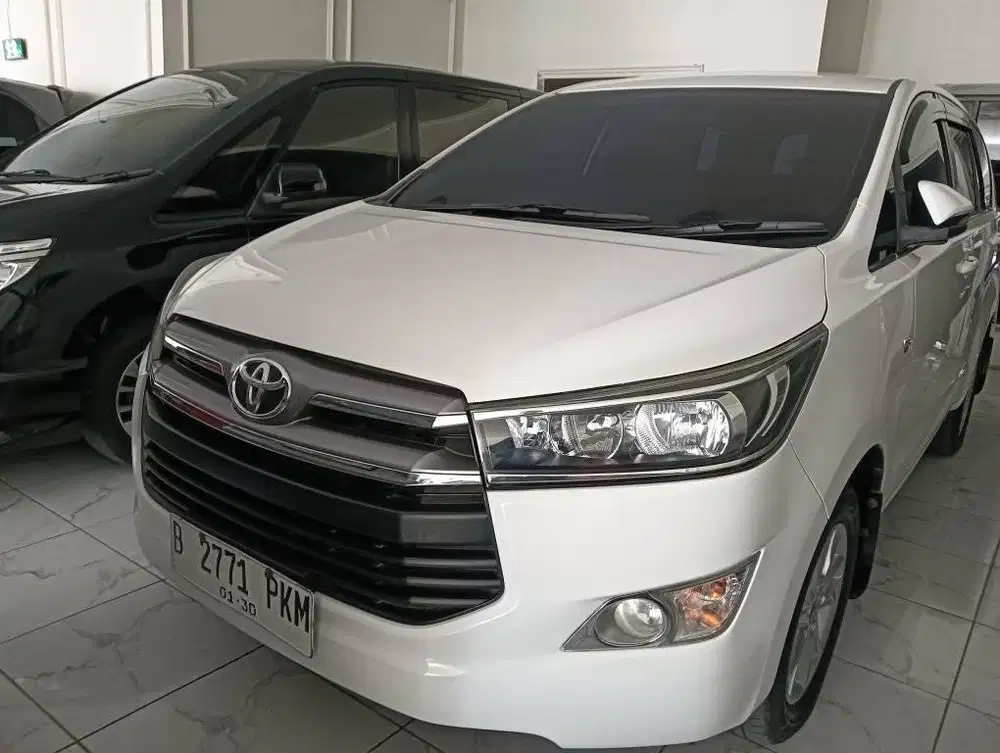 Toyota kijang Innova g at tahun 2019