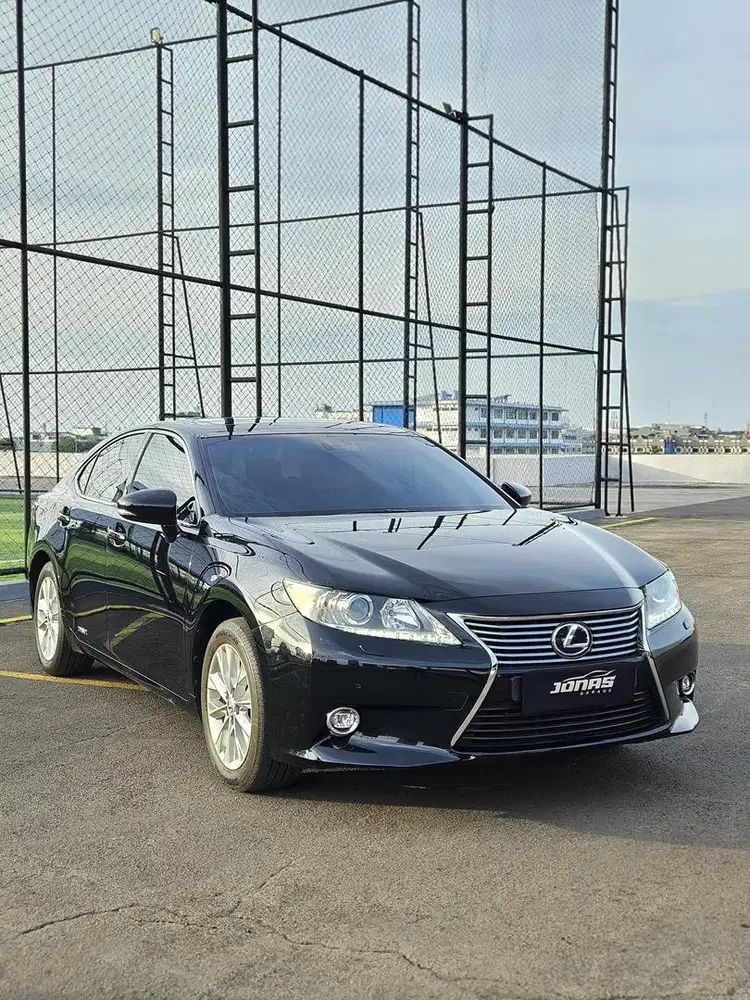 LEXUS Es300H 2014