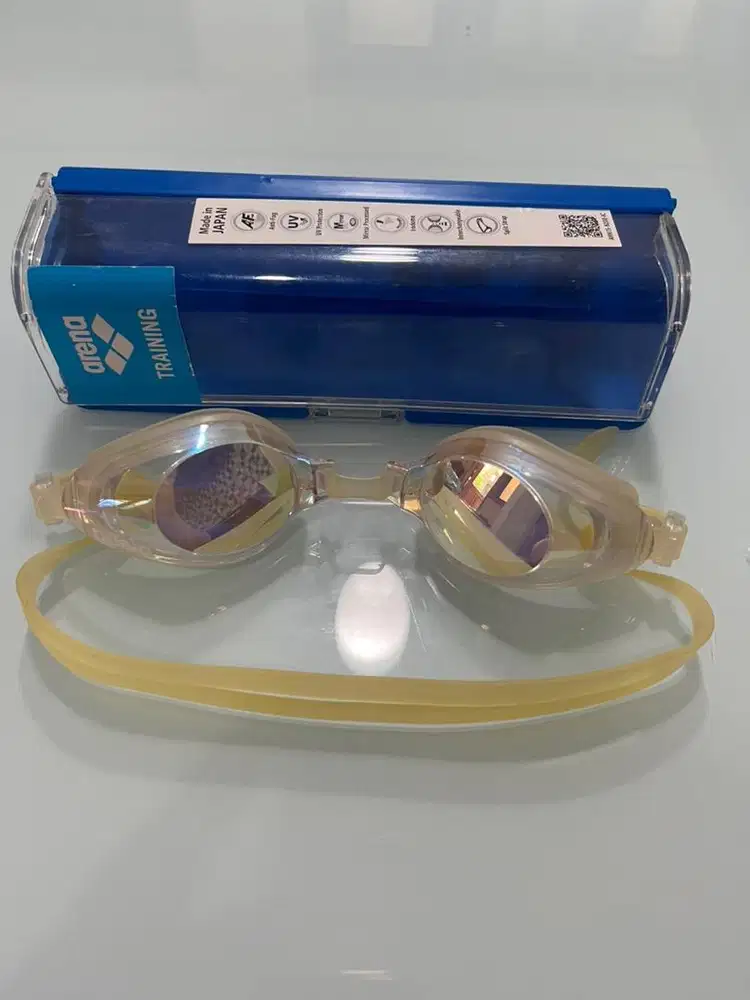 Kacamata renang ARENA (Original)