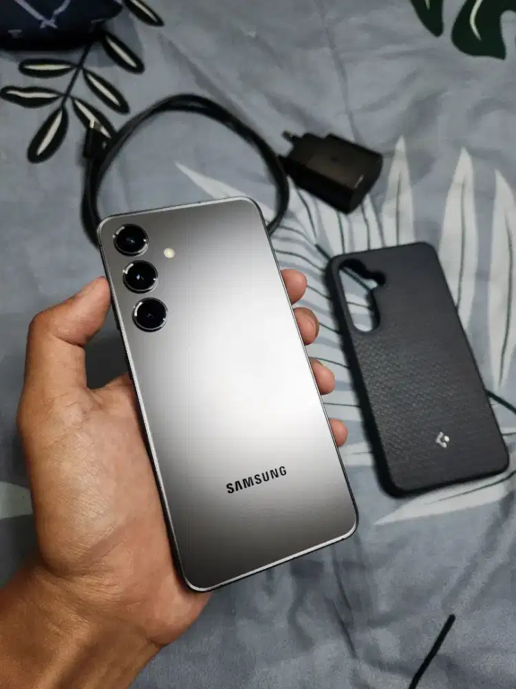 Samsung S24 Reguler LIKE NEW Garansi ON