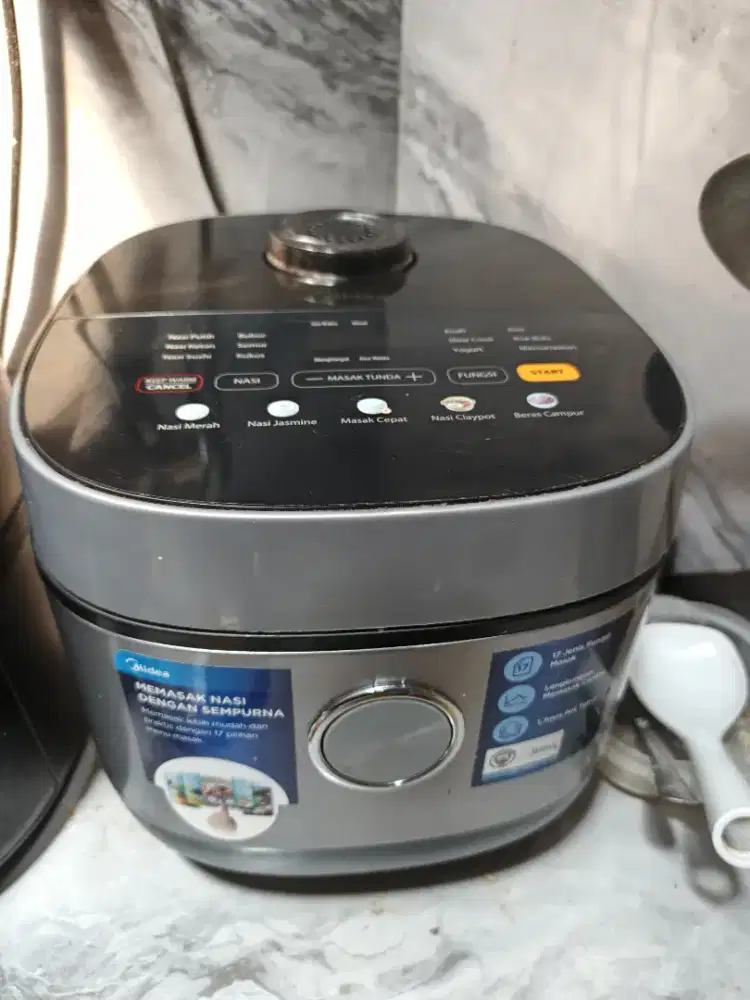 Rice cooker midea baru pake 5 bulan, masih ada dus