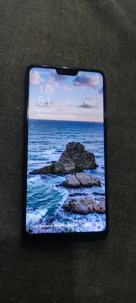 OPPO F7 HITAM, RAM 6GB, 128 GB