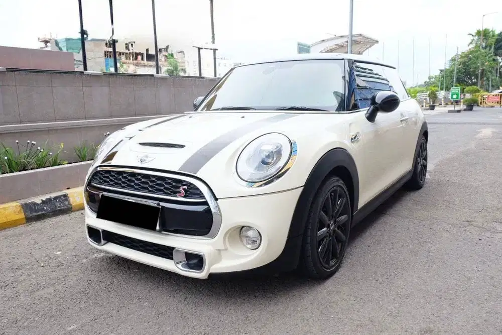 PLAT GENAP Mini Cooper S Cabriolet 1.6 RARE ITEMS TDP 145 JT