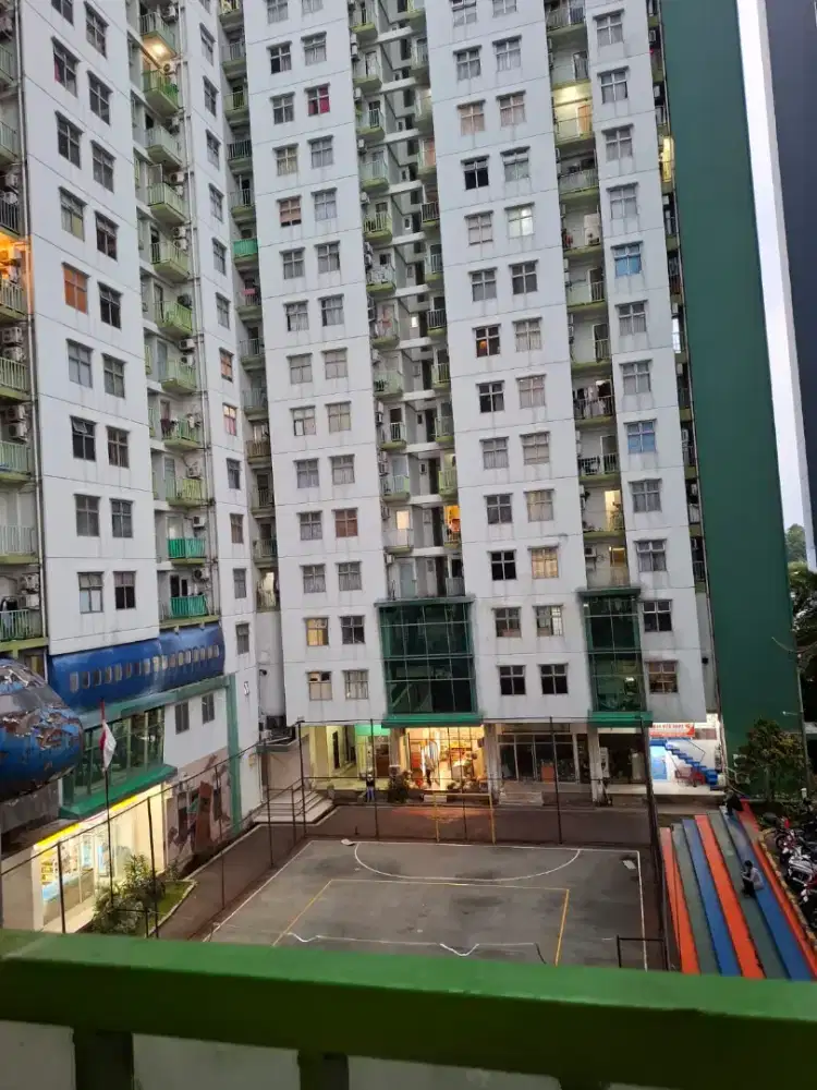 Disewakan per tahun unit Pancoran Riverside Apartemen