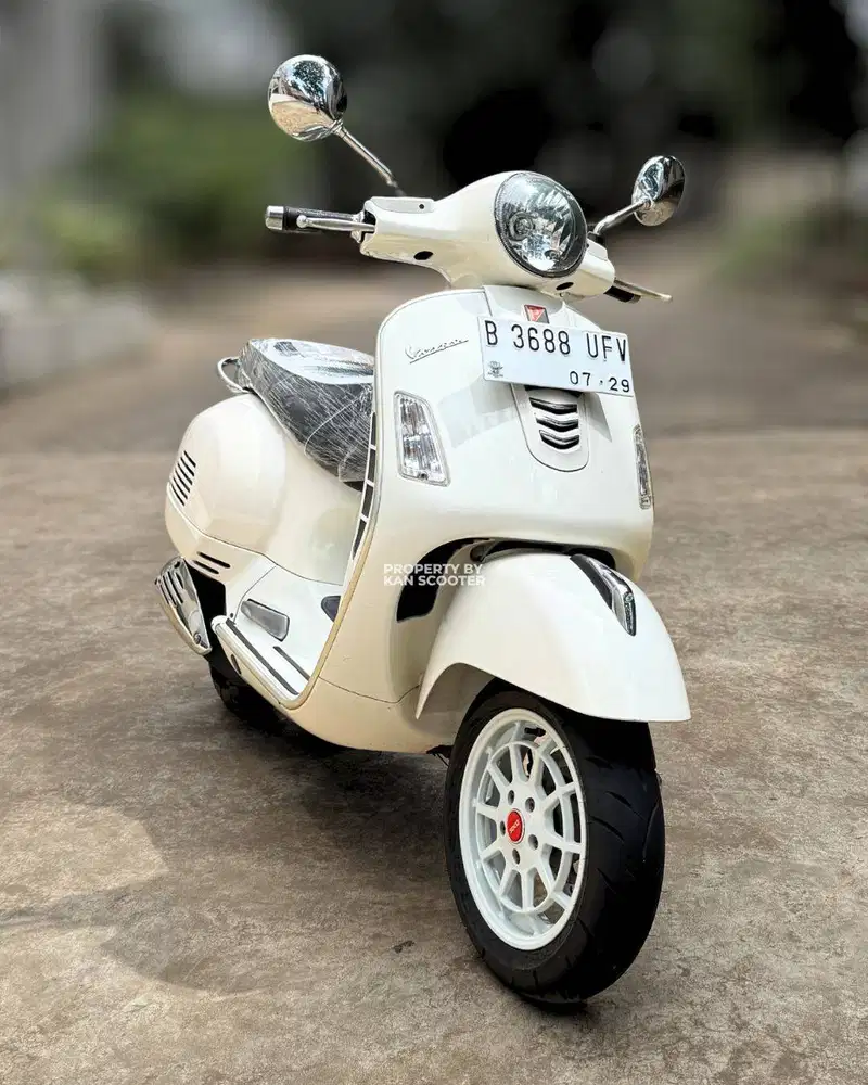 VESPA GTS 150 3V 2014 BERGARANSI