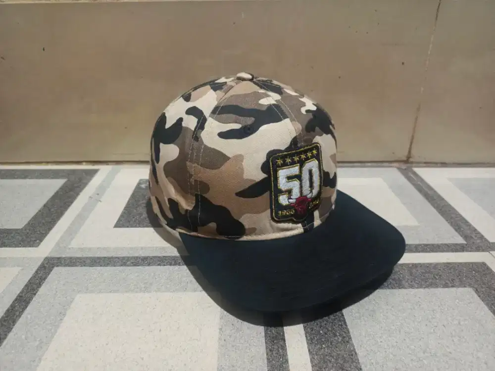 ​Topi Snapback Chicago Bulls 50th Anniversary Camo - Second Original