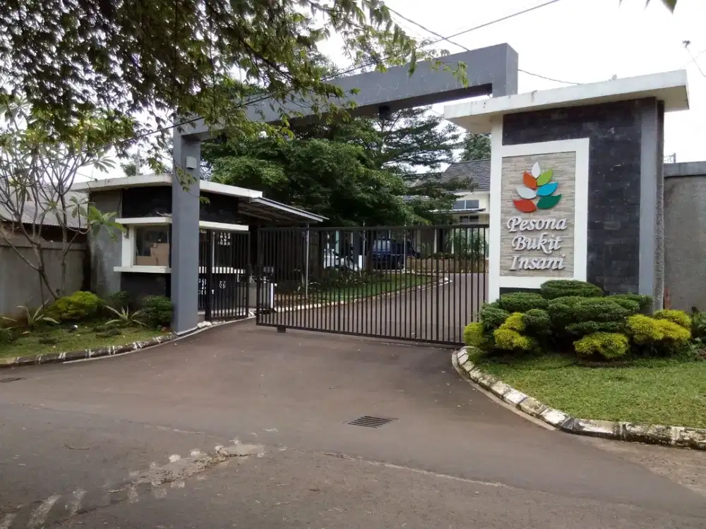 Rumah 2 kamar tidur, dekat GOR Pakansari, bonus 2 ruko