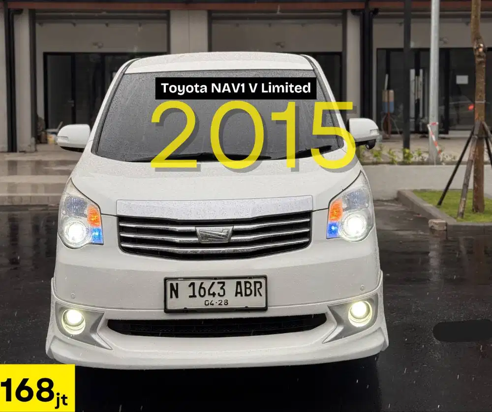 TOYOTA NAV1 NAV-1 V Limited 2016 pmk ada coolbox