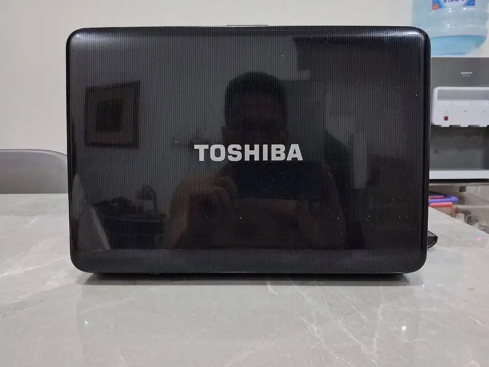 NETT Laptop Core i3 2.3GHz SSD Ready Up NGEBUT 14in slim Mulus Garnsi