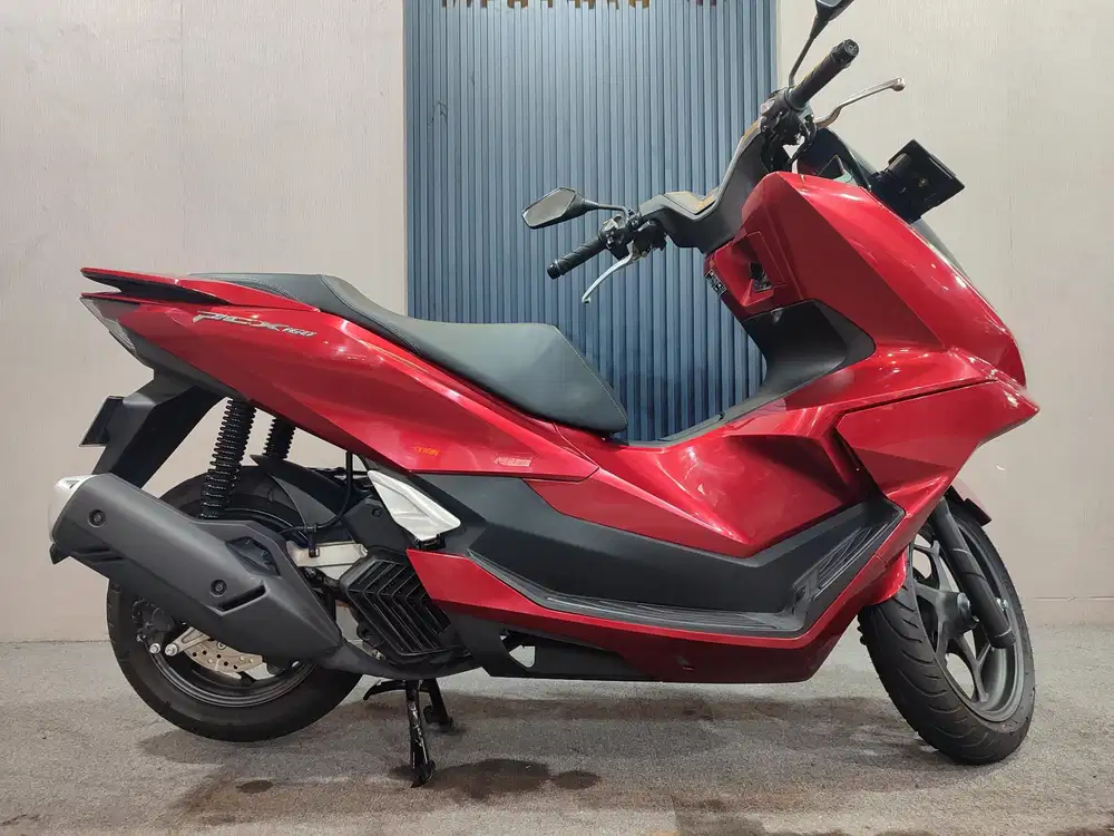 PCX 160 CBS 2025 istimewa mulus terawat siap pakai...