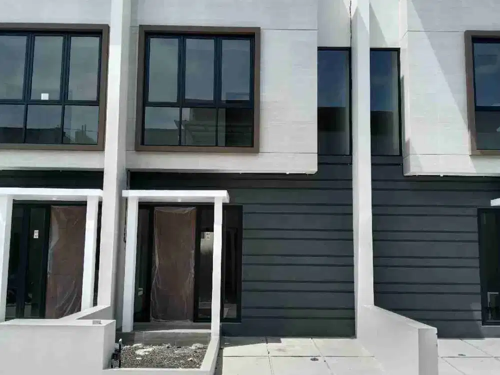 Rumah di Alana Wonorejo