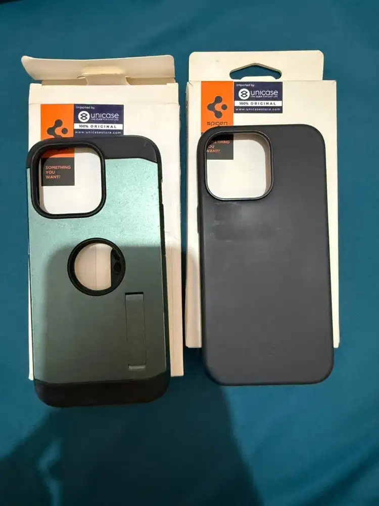 Case Spigen iPhone 13 Pro