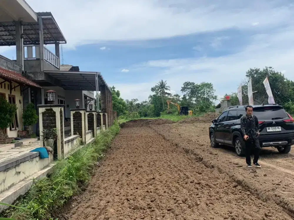 Tanah SHM Pandowoharjo Dekat Masjid Suciati