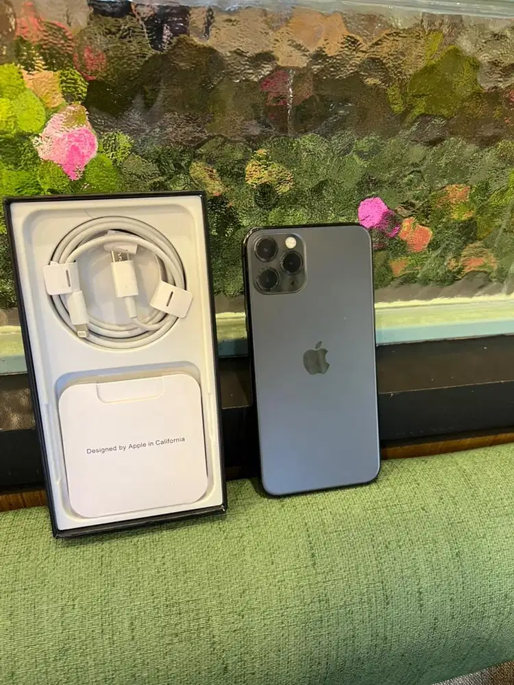 iphone 11 pro 256gb ex cewe cantik